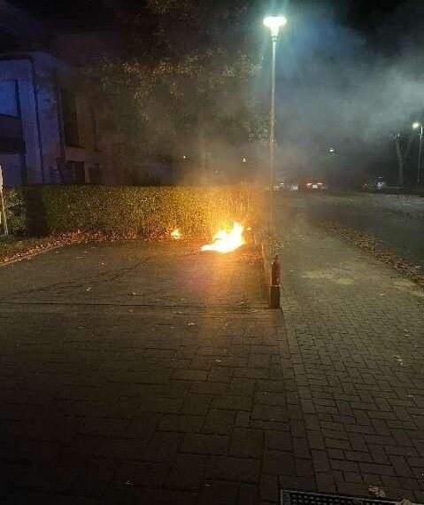 Zeugen gesucht nach Unfall im Alten Land, Einbruch in Ahlerstedt-Bokel und Brandstiftung in Buxtehude