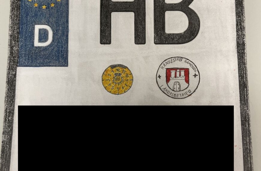 Kein Erfolg mit gemaltem Kennzeichen: 19-Jähriger in Frankfurt-Bockenheim gestoppt