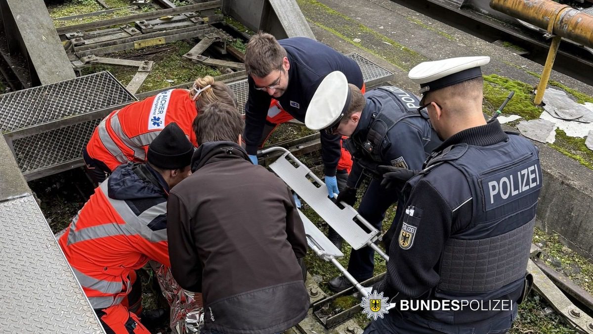 Rettungseinsatz nach Gleissturz am Münchner Hauptbahnhof