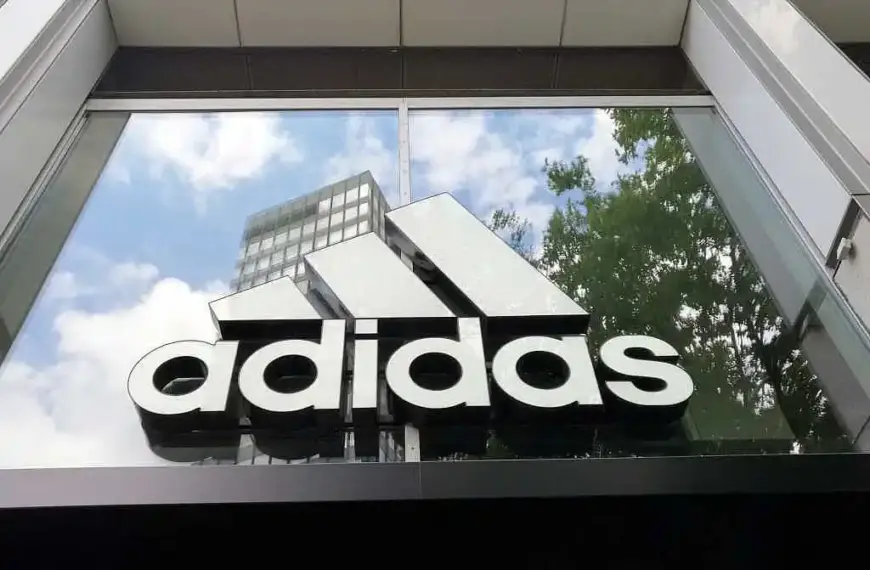 Gewerkschaft droht Adidas mit Erzwingungsstreik