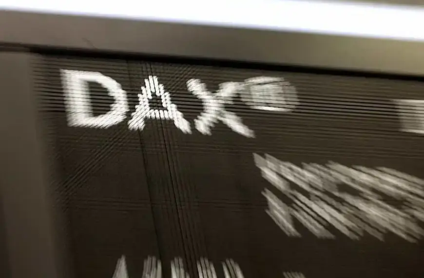 Dax bleibt am Mittag in Deckung