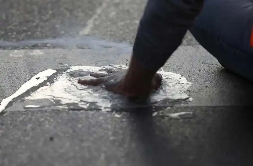 Nach Lufthansa-Klage: Hohe Strafe für Klimakleber