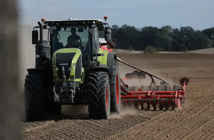Landtechnik-Riese unter Druck: Krone kürzt Personal
