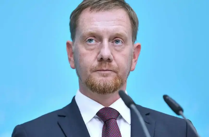 Kretschmer nennt schwarz-rotes Wehrdienst-Modell „verpasste Chance“