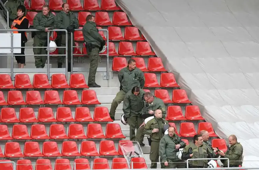 NRW-Landesrechnungshof rügt Kosten für Bundesliga-Hochrisikospiele