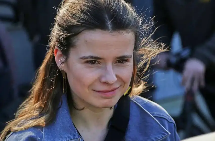 Neubauer sieht Investition in Regenwaldfonds als Schadensbegrenzung