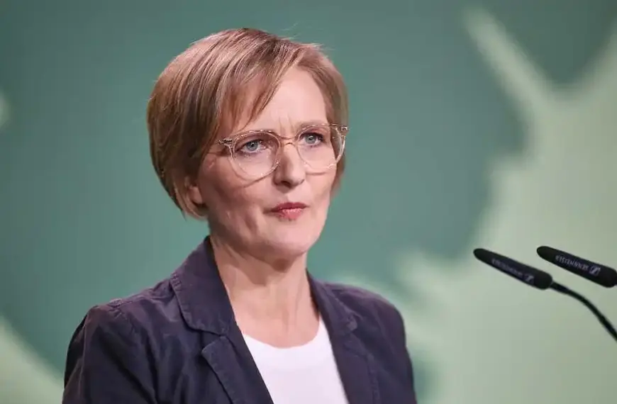 Brantner schlägt freiwilliges Wehr-Register für Ältere vor