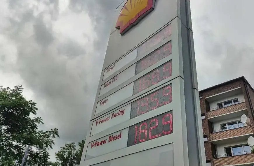 Super E10 und Diesel wieder etwas günstiger