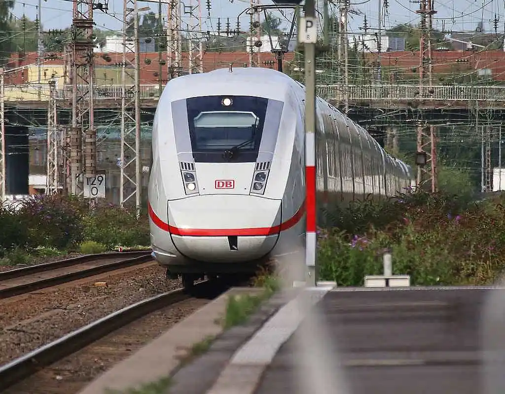 Massive Kritik an Förder-Aus für Fernzüge