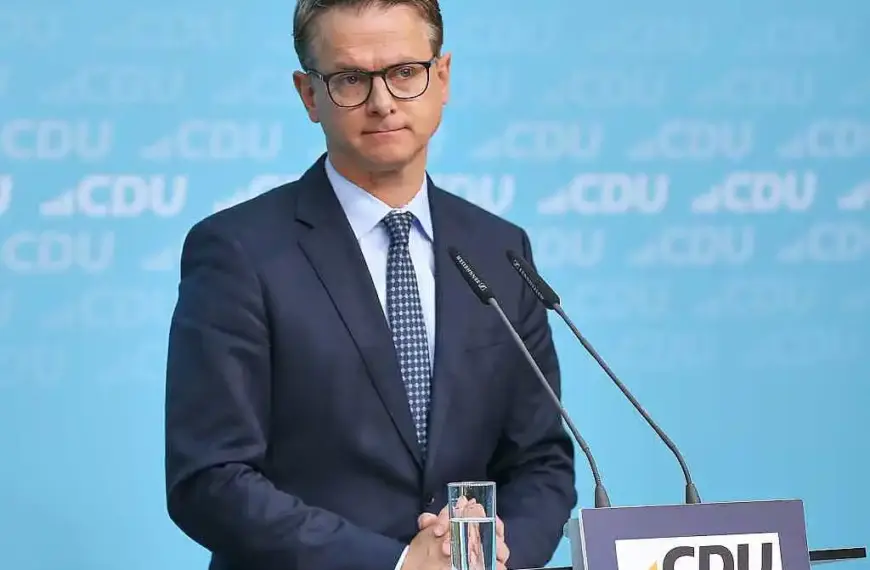 CDU-Generalsekretär begrüßt Bürgergeld-Reform für Ukrainer