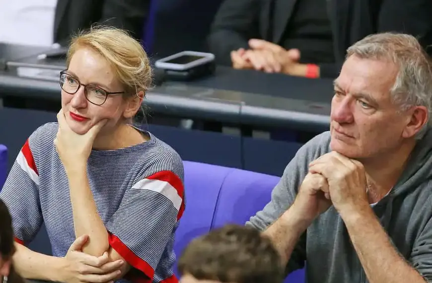 Linken-Chefs wollen Kriegsdienstverweigerern helfen