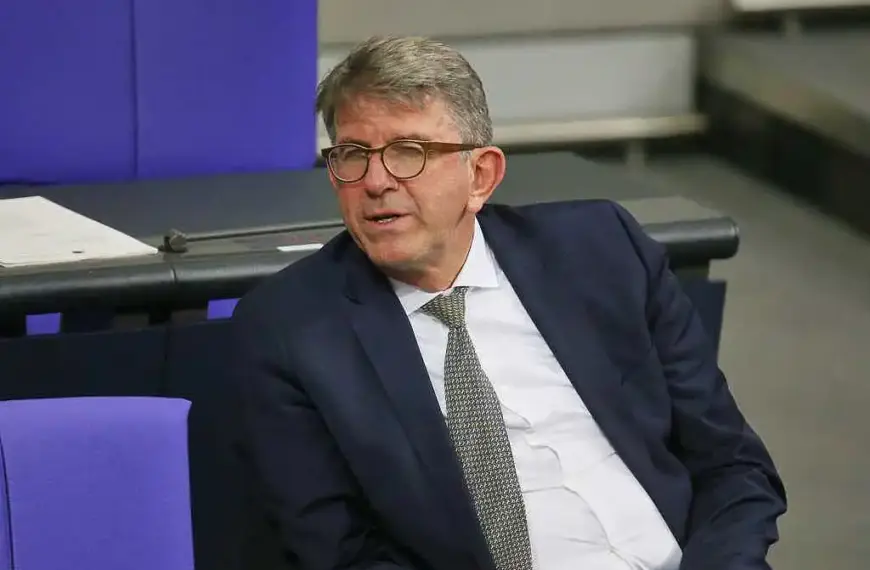 Weimer weist Vorwürfe zurück