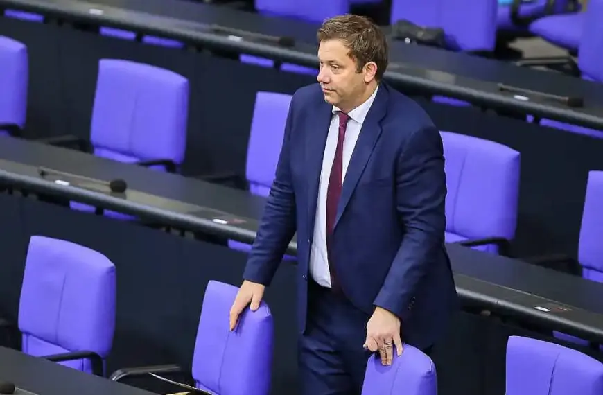 Klingbeil kritisiert Spekulationen über Minderheitsregierung