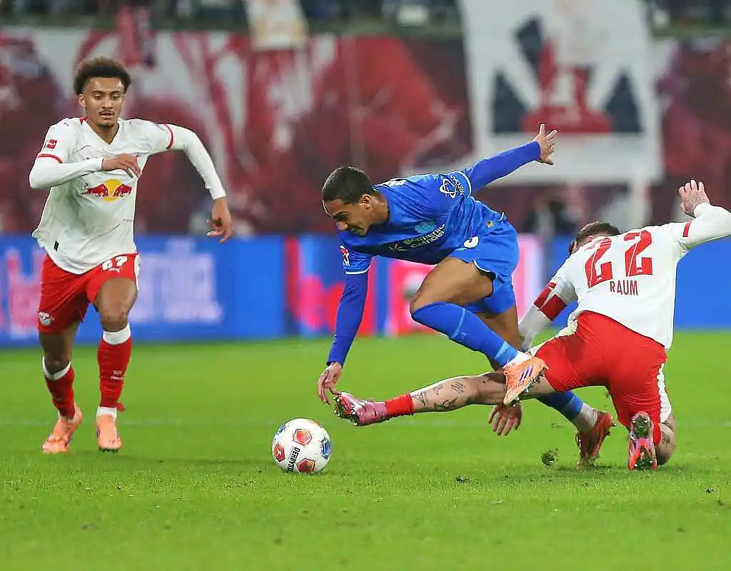 1. Bundesliga: Leverkusen feiert Auswärtssieg in Leipzig