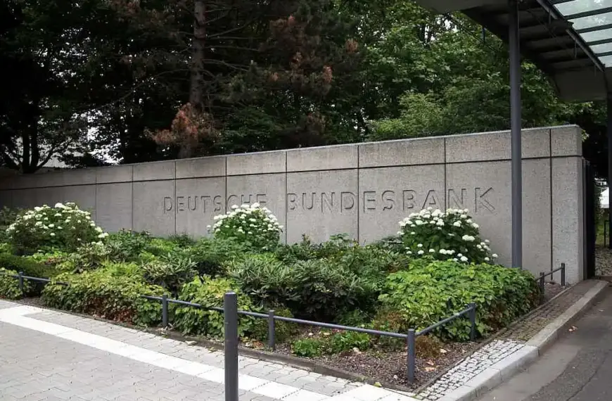 Bundesbankpräsident kritisiert langsame Entscheidungen in Brüssel