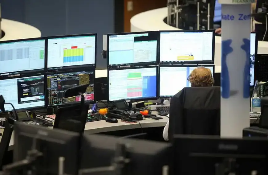 Dax startet im Plus – 200-Tage-Linie bleibt umkämpft