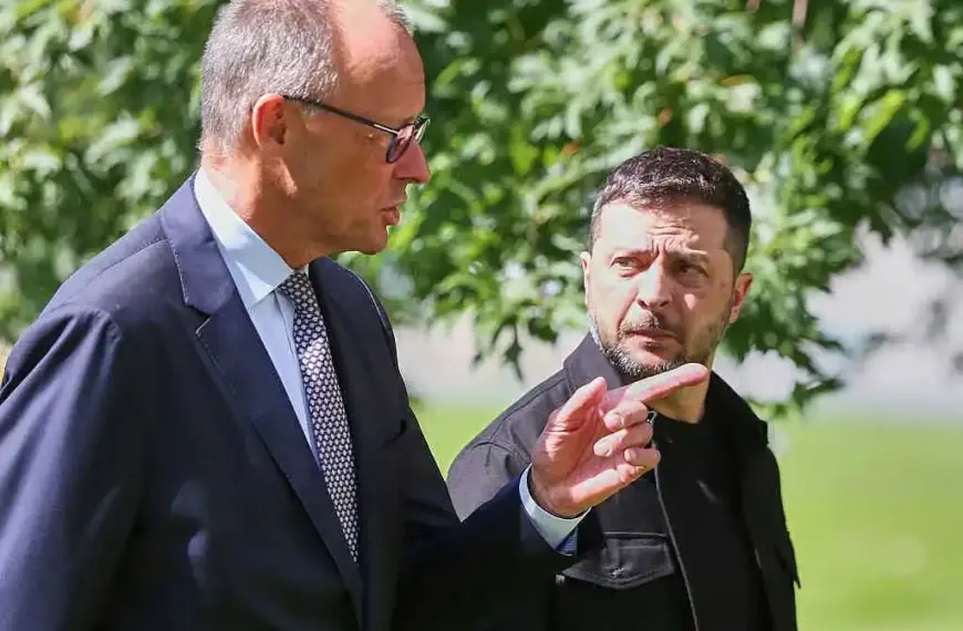 Selenskyj und Merz besprechen Treffen mit Trump