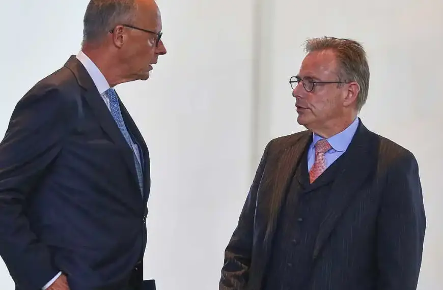 Russisches Vermögen: Merz sagt Belgien „einvernehmliche Lösung“ zu