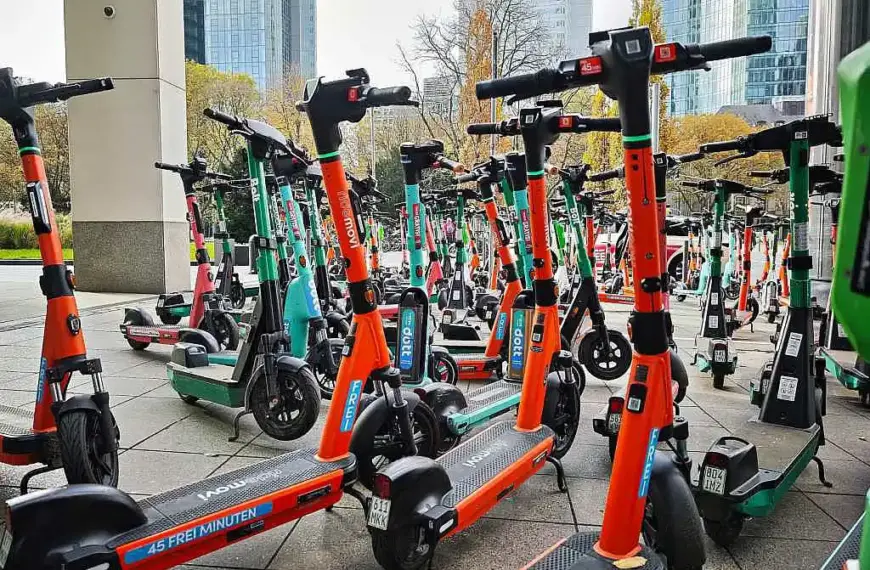Polizeigewerkschaft fordert strengere E-Scooter-Regeln
