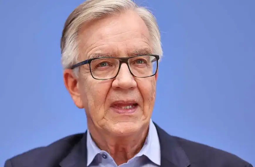 Bartsch rechnet mit Junger Gruppe der Union ab