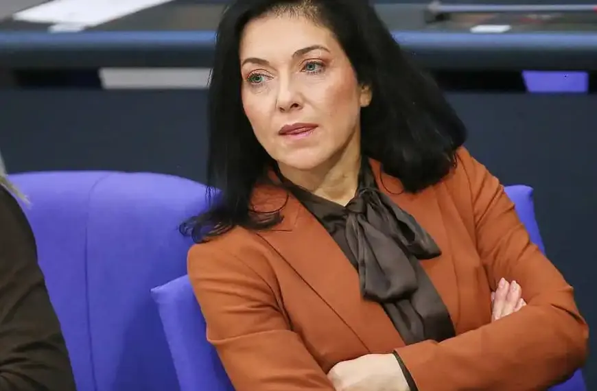 Reiche stößt bei längeren Arbeitszeiten auf SPD-Widerstand