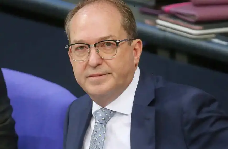 Dobrindt: Fortschritte bei Abschiebungsverhandlungen mit Syrien