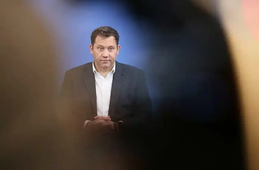 Klingbeil drängt Ressorts zu schnellen Einsparungen