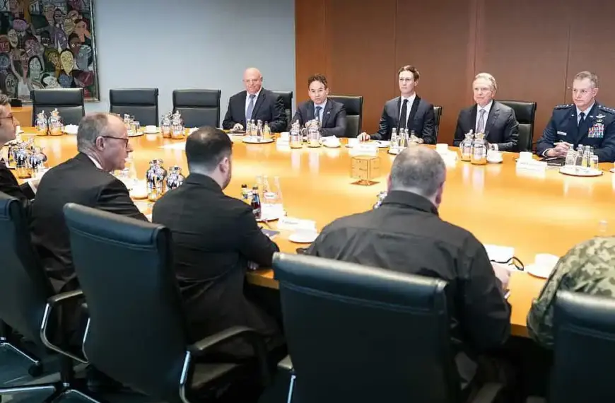 Bundesregierung sieht sich bei Ukraine-Gesprächen als Unterstützer