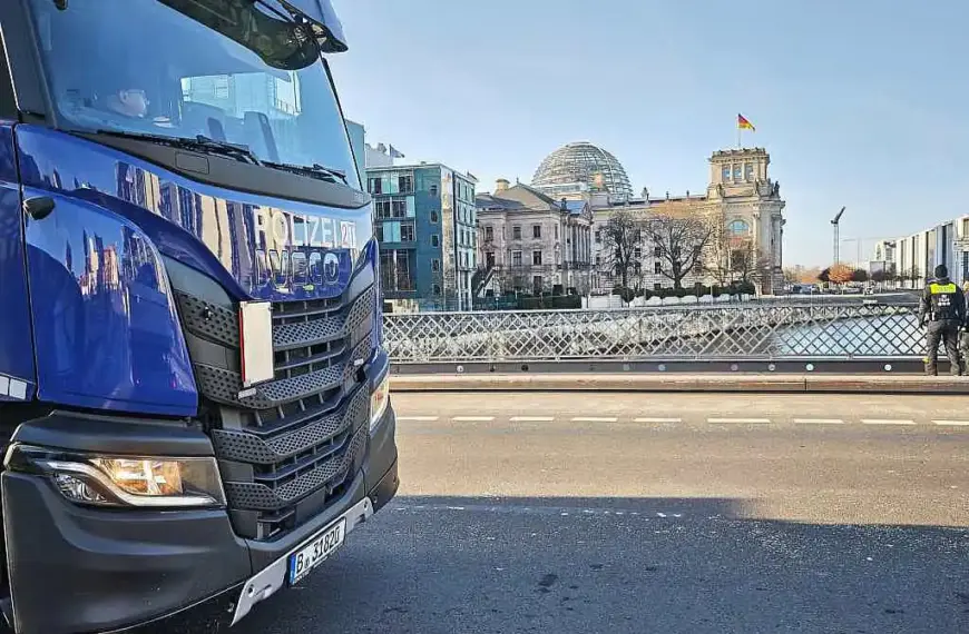 Internet-Störungen im Bundestag während Selenskyj-Besuch