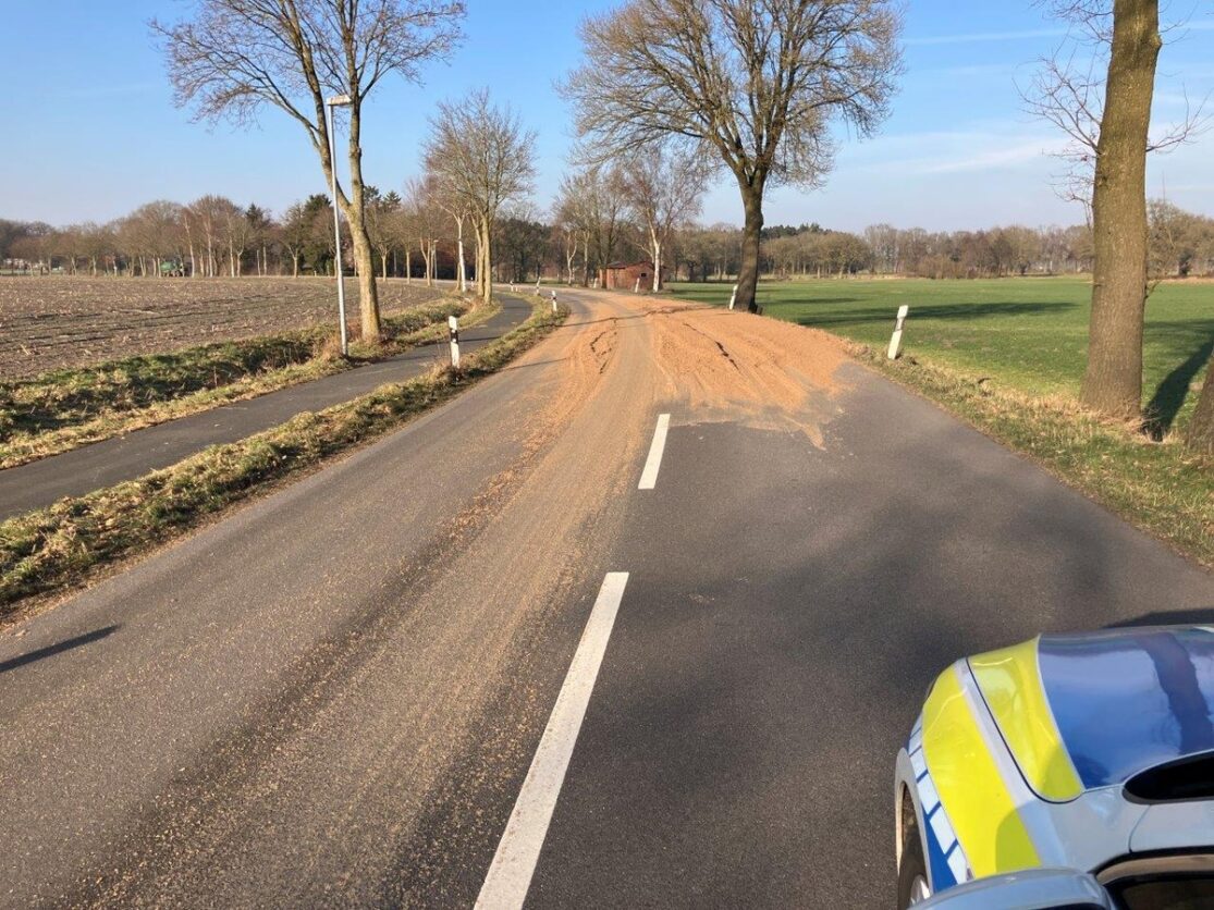 POL-ROW: Unfallflucht in Wensebrock, Kellerbrand in Zeven und Vollsperrung der Kreisstraße 134 nach Zwischenfall mit Sattelzug