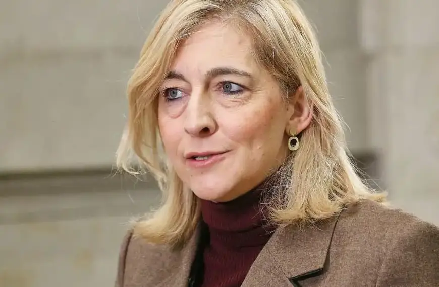 Gesundheitsministerin widerspricht ihrem US-Amtskollegen