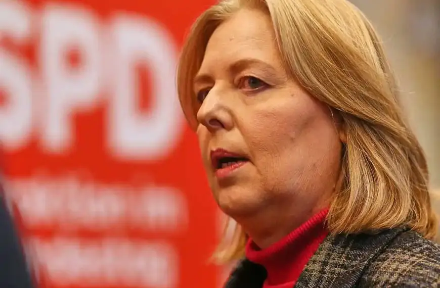 Bas verzichtet frühzeitig auf SPD-Kanzlerkandidatur