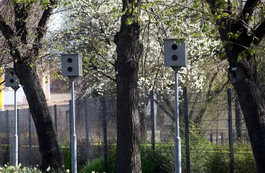 Verkehrsministerium lehnt Totalverbot für Blitzerwarnapps ab