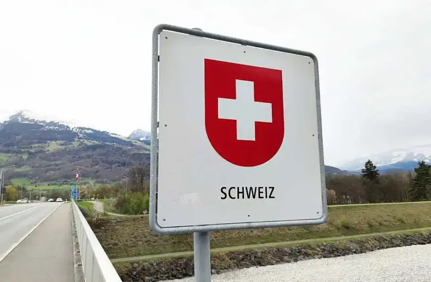 Polizei: Rund 40 Tote nach Feuer in Schweizer Skiort