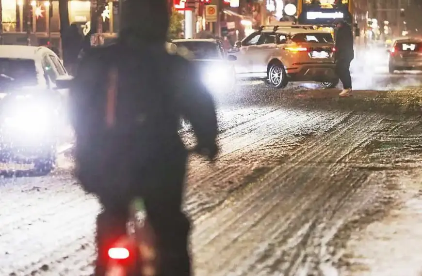 Blitzeis und Schnee – Wetterdienst weitet Unwetterwarnungen aus