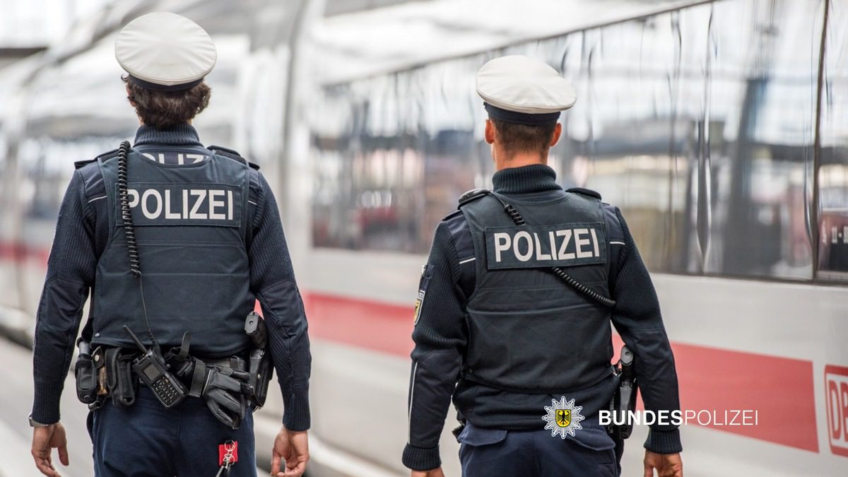 Bundespolizeidirektion München: Wertvolle Ringe aus dem Zug gestohlen // Mehrere Tausend Euro Schaden