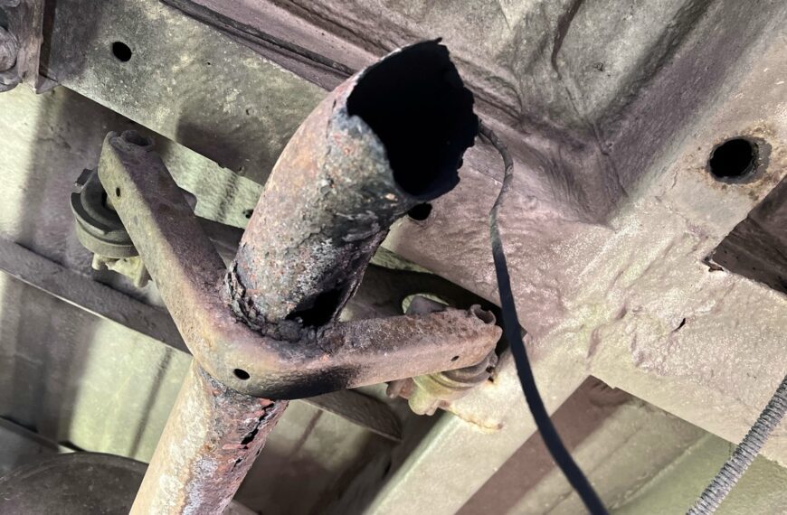 POL-MK: Kontrolle eines schrottreifen Sprinters