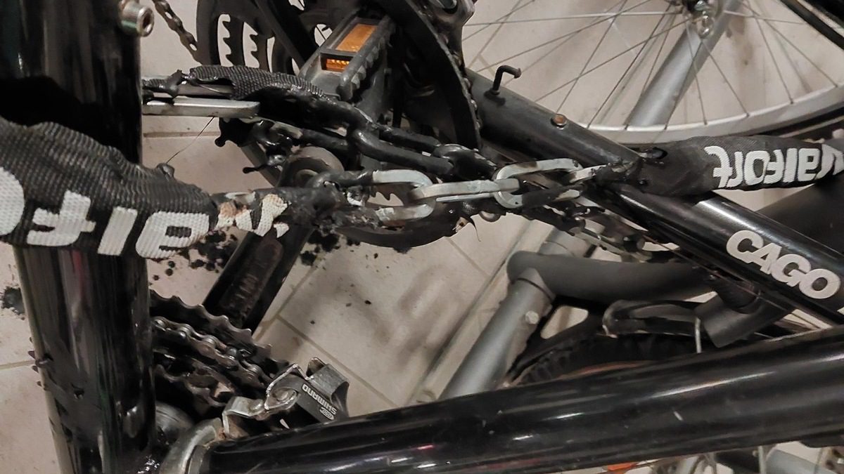 Görlitz: Aufmerksamer Zeuge verhindert mutmaßlichen Fahrraddiebstahl am Bahnhof