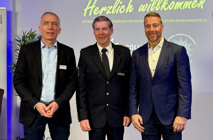 Hamburg: Kriminalpolizeiliche Beratung jetzt auch online und Tipps der ‚Lifehack-Gewinner‘