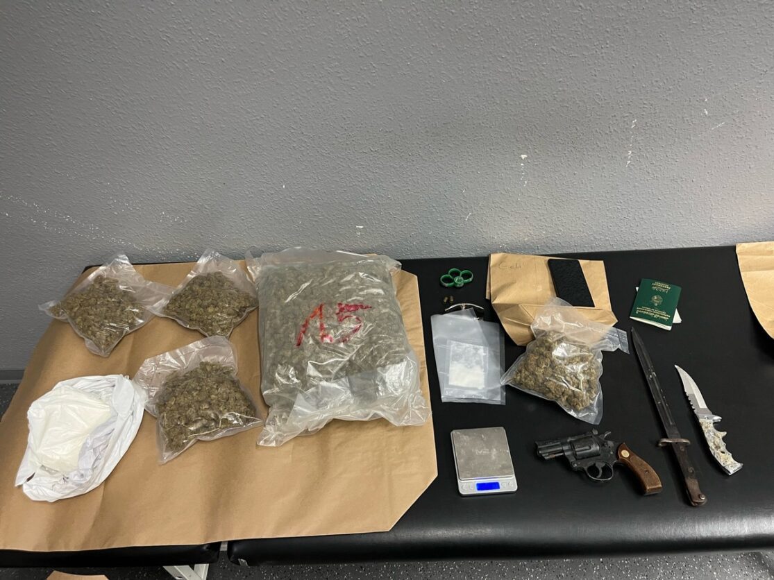 Neubrück und Niehl: Drogenlager beschlagnahmt – Festnahmen