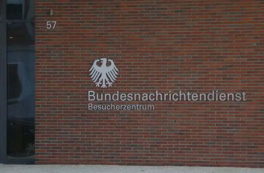 Kanzleramtschef will BND-Angriffe auf Russland ermöglichen
