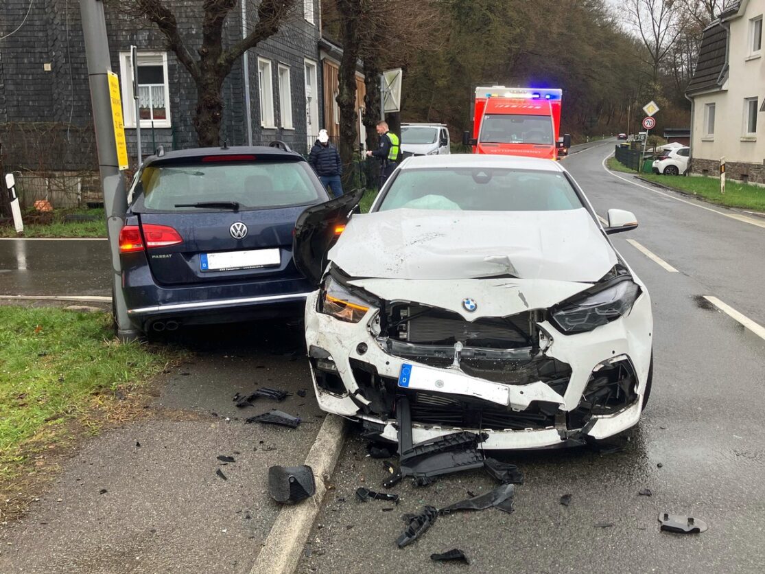 GM: Unfall im Kreuzungsbereich