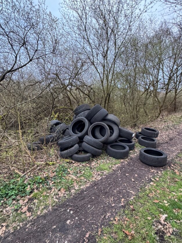 Achern: Polizei ermittelt wegen illegaler Abfallentsorgung