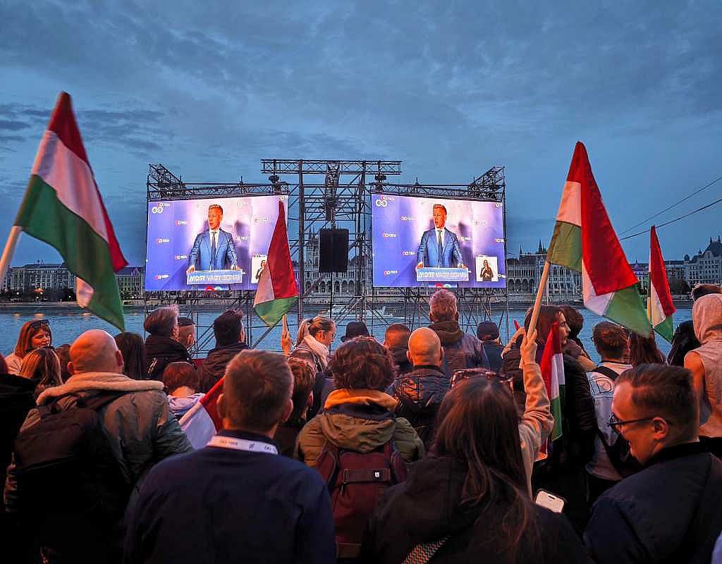 Parlamentswahl in Ungarn: Oppositionsführer Magyar spricht von „historischem Tag“