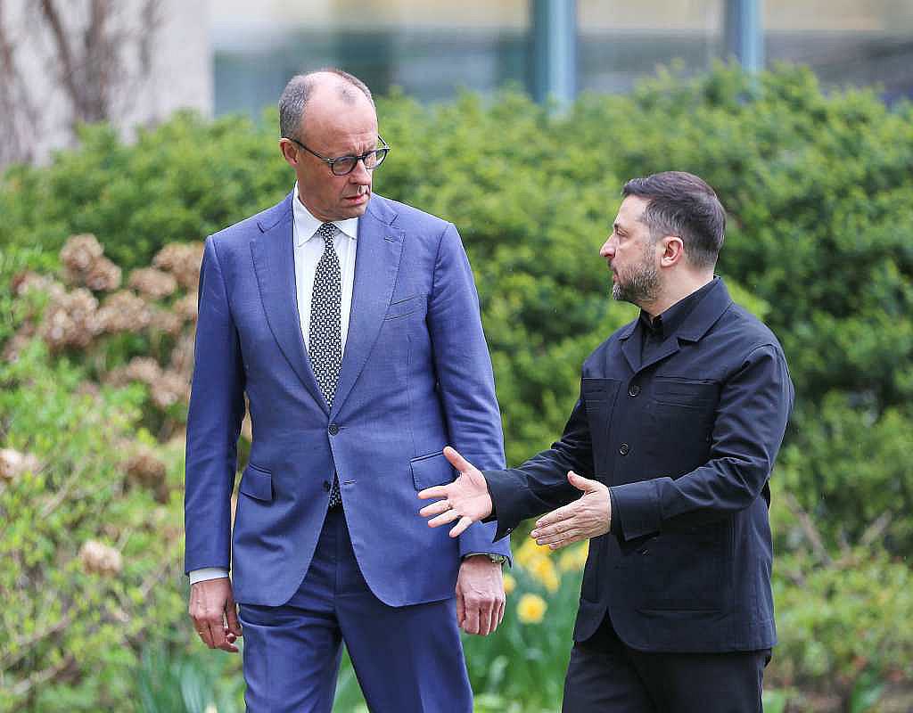 Selenskyj zu ersten deutsch-ukrainischen Regierungskonsultationen seit 2004 bei Kanzler Merz