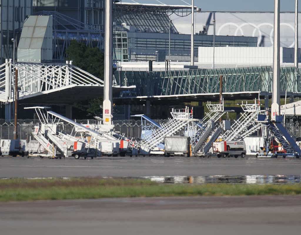 Feuer im Tower legt Münchner Flughafen lahm – Flugbetrieb seit Sonntagabend eingestellt