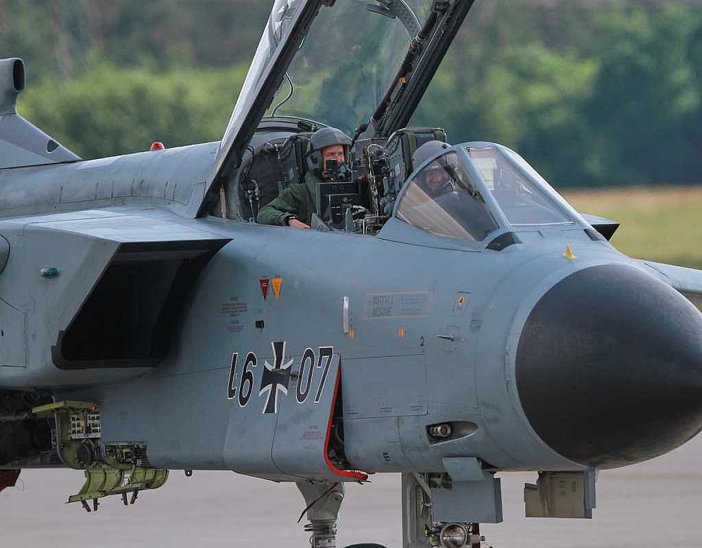 Deutschland beendet Kampfjet-Projekt mit Frankreich – Streit zwischen Airbus und Dassault