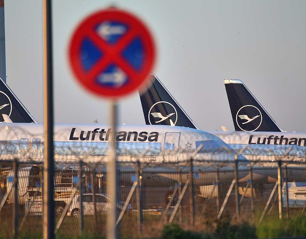 Boeing 787 der Lufthansa fällt am Frankfurter Flughafen auf die Nase – mehrere Verletzte