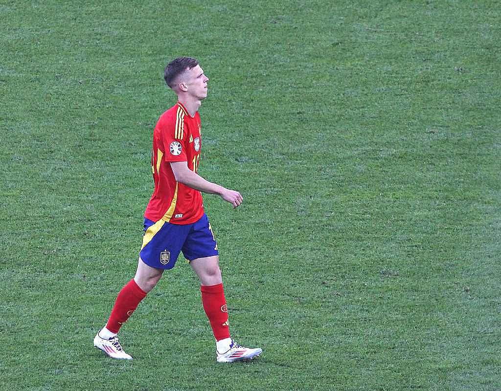 Spanien schl&auml;gt Frankreich 2:0 und zieht ins WM-Finale 2026 ein