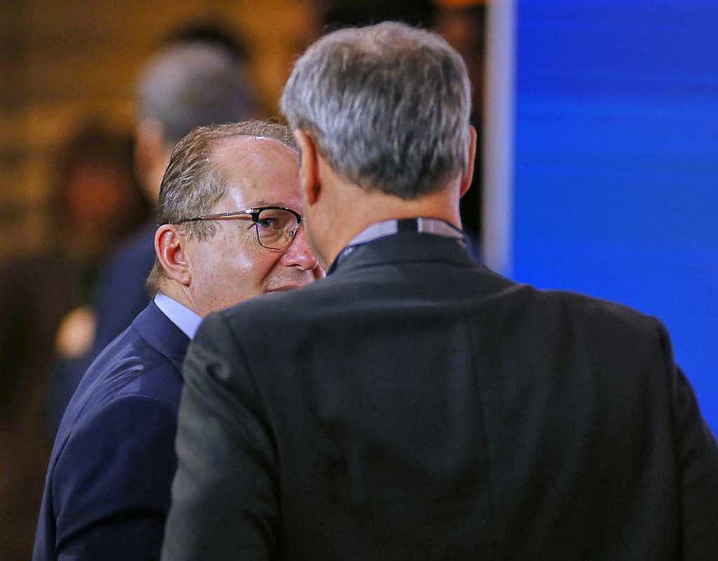 Dobrindt überholt Söder: CSU-Minister steigt in Wählerpopularität auf